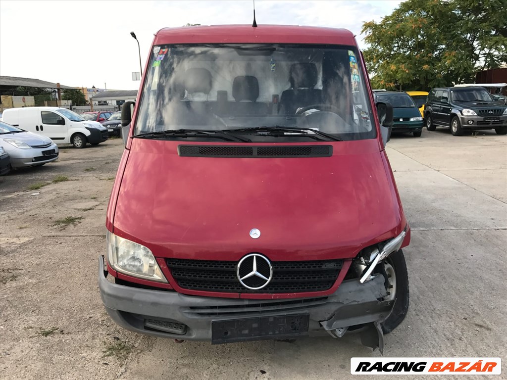 Mercedes Sprinter (W901) bontott alkatrészei 4. kép