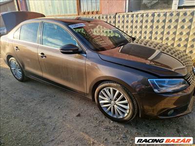 Volkswagen Jetta bontott alkatrészei