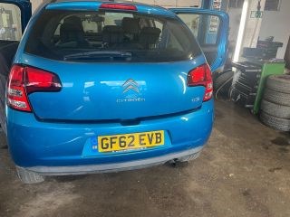 CITROËN C3 II Jobb C Oszlop Burkolat 6. kép