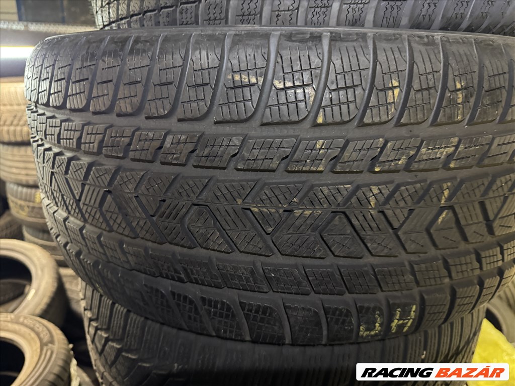 Pirelli Scorpion Winter 255/45 R20 - 285/40 R20 7,8mm-es téligumi szett eladó 1. kép
