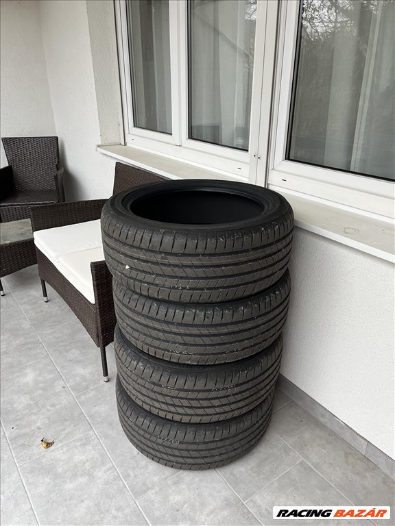  235/4518" új Bridgestone nyári gumi 1. kép