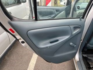 TOYOTA YARIS (SCP1, NLP1, NCP1) Jobb hátsó Biztonsági Öv 2. kép