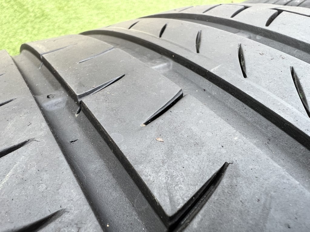 255/45 R20 Continental Premium Contact 6 nyári gumi 5,5-6mm 5. kép
