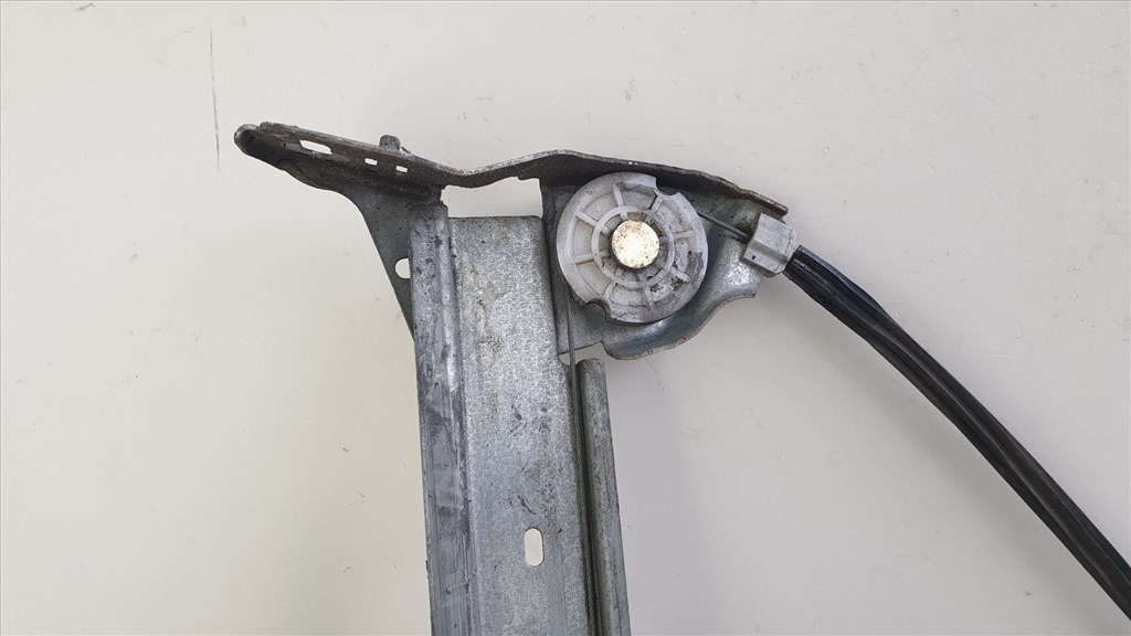 510417 Renault Megane 2 CABRIO 2007, Jobb Első Ablakemelő Szerkezet Motorral  11. kép