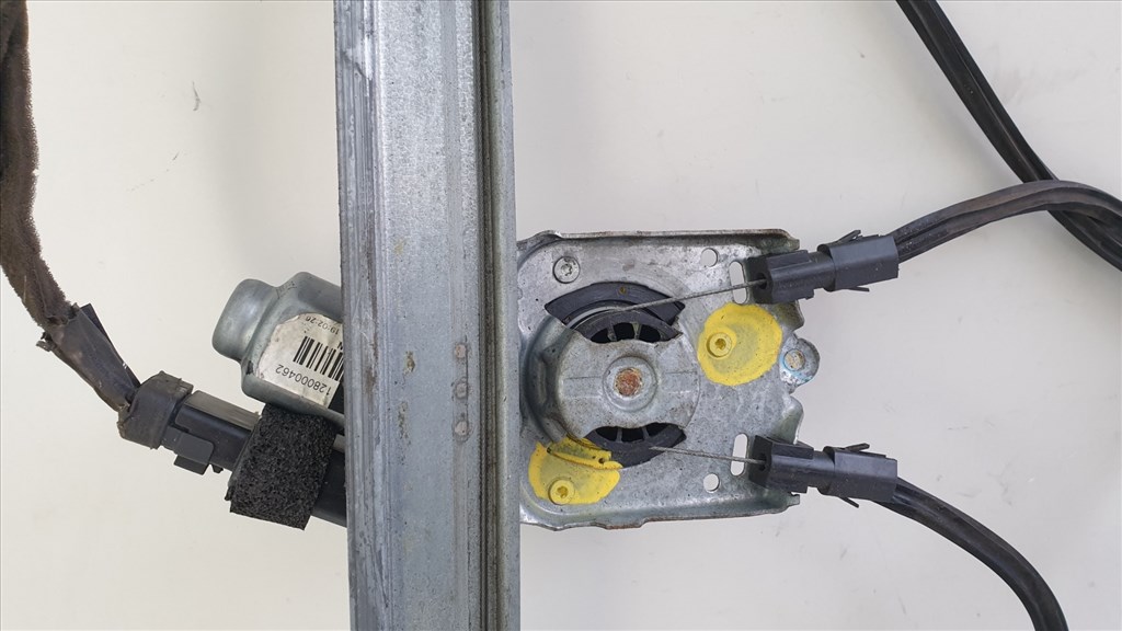 510417 Renault Megane 2 CABRIO 2007, Jobb Első Ablakemelő Szerkezet Motorral  12. kép