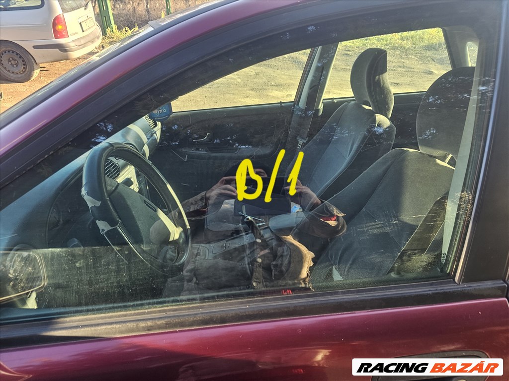 Volvo S40 2.0 Ajtó üveg  1. kép