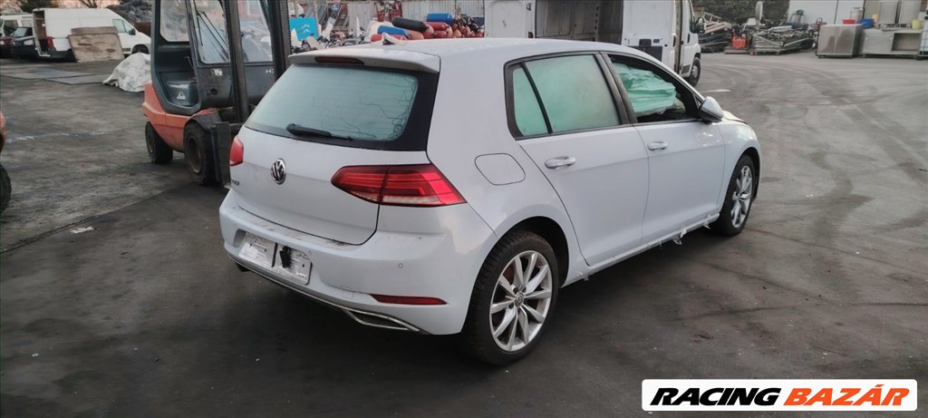 Volkswagen Golf VII bontott alkatrészei 1. kép
