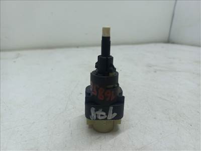 AUDI A4 Avant II (8E5/ B6) 1.9 TDI Fék Pedál Kapcsoló #16856# 1K2945511