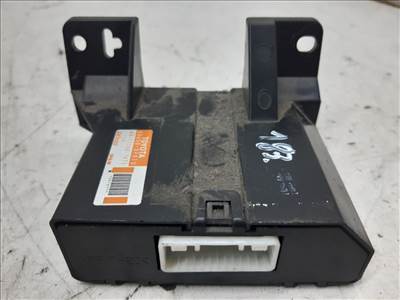 TOYOTA COROLLA Verso II (ZER_/ ZZE12_/ R10) 1.8 (ZNR11_) Fűtés Vezérlő Modul #18689#