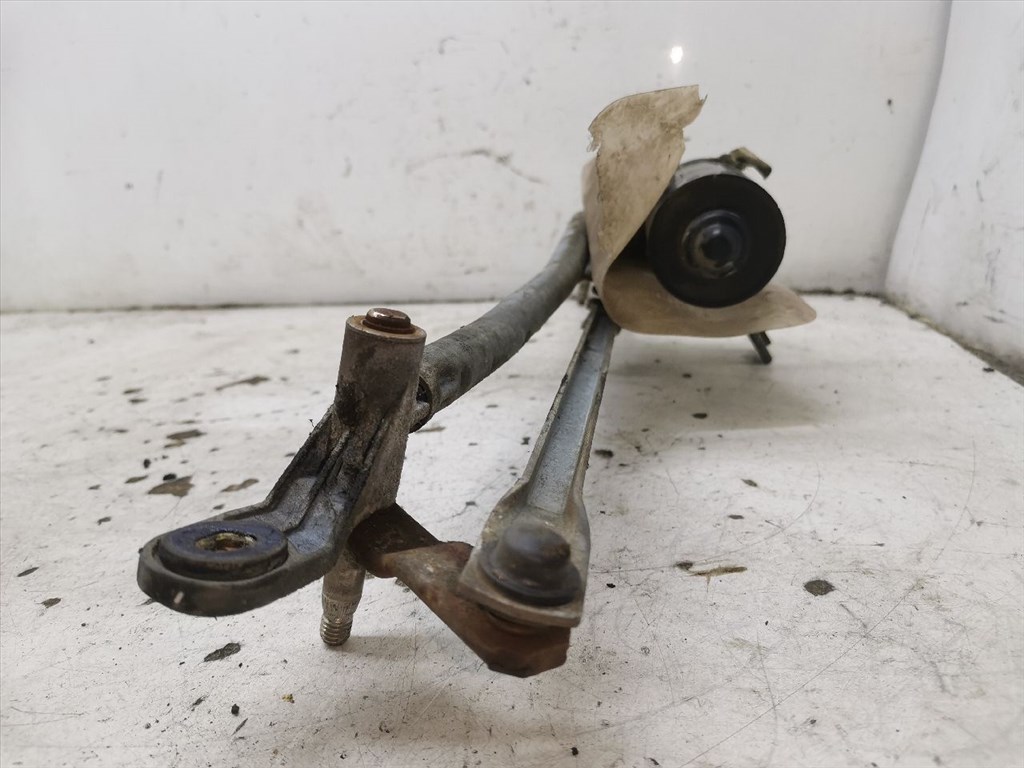 SEAT CORDOBA (6K2) 1.6 Első Ablaktörlő Szerkezet Motorral #32793# 1L0955119 5. kép