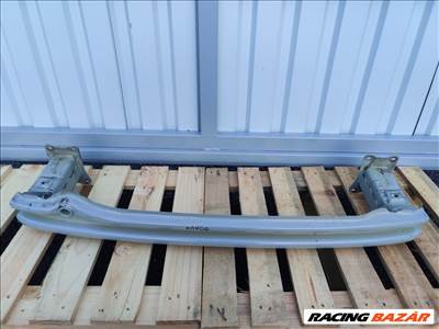 Skoda Karoq hátsó lökhárító merevítő