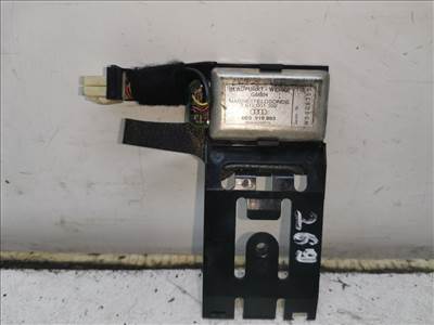 AUDI A6 II Avant (4B5/ 4B6/ C5) 2.5 TDI quattro Antenna Erősítő #30689# 4B9919893
