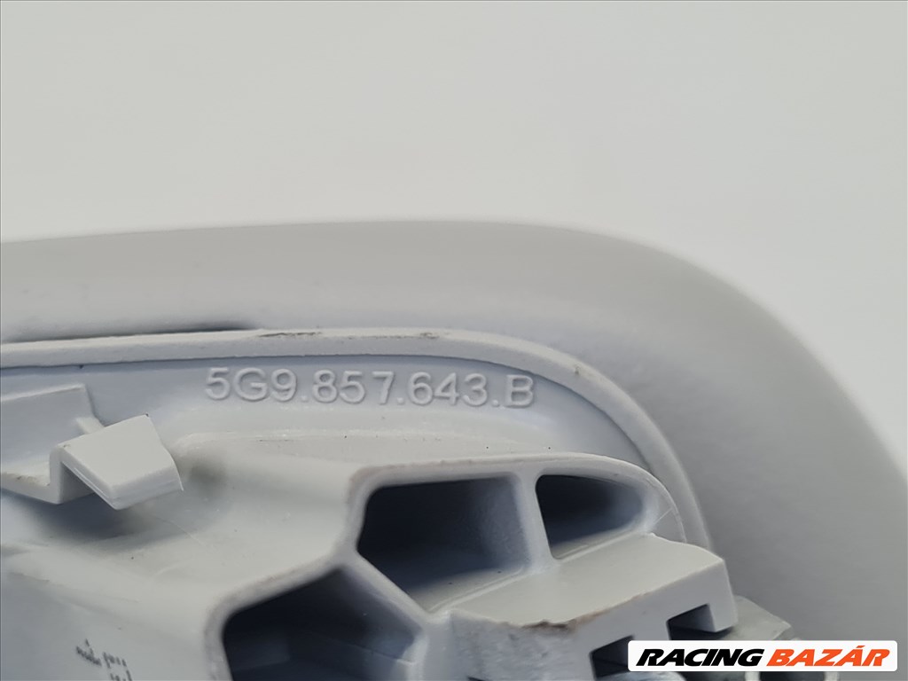 Volkswagen Golf VII bal hátsó felső kapaszkodó (14385) 5g9857643b 6. kép