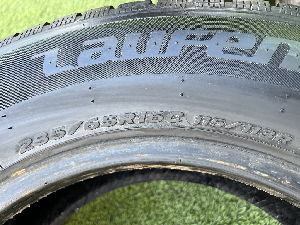235/65 R16C Laufenn I Fit Van téli gumi 5-7mm 5. kép