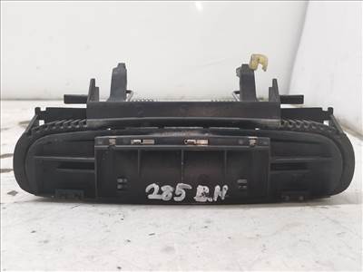AUDI A4 Avant III (8ED/ B7) 2.0 TDI Bal hátsó Külső Kilincs #33240# 4B0839885