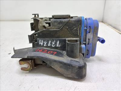 AUDI A4 (8D2/ B5) 1.6 Jobb hátsó Ajtózár #16201# 8D0839016A