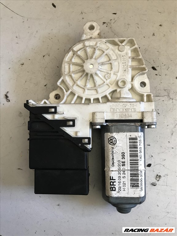 Seat León II 1P _ bal hátsó ablakemelő motor 1k0959703g 1. kép