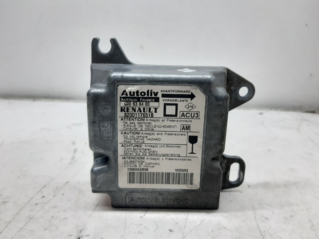 RENAULT MEGANE I Classic (LA0/1_) 1.4 16V (LA0D/ LA1H/ lA0W/ LA10) Légzsák Elektronika #18266# 8200117651B 1. kép