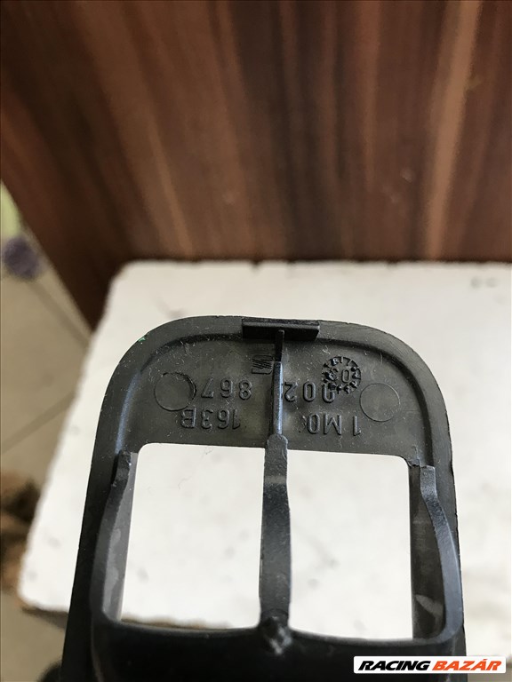 Seat León I 1M _ bal első ablakemelő kapcsoló keret 2. kép