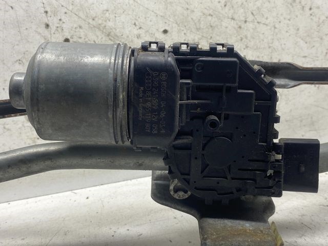 AUDI A4 B6 Első Ablaktörlő Szerkezet Motorral 2. kép