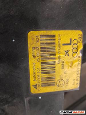 Audi A3 (8P) 8P Bal fényszóró  0301201206 8p0941003k