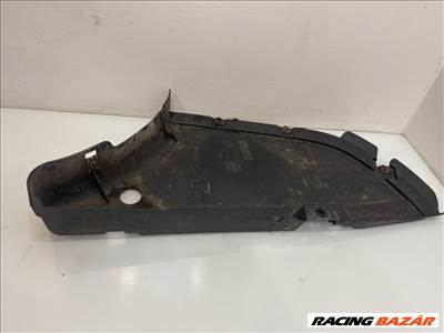 BMW F30 F31 jobb hátsó alsó burkolat   51757258048