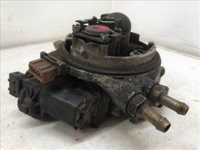 RENAULT MEGANE I Classic (LA0/1_) 1.4 (LA0E/ LA0V) Központi Injektor #12000# 0132008600