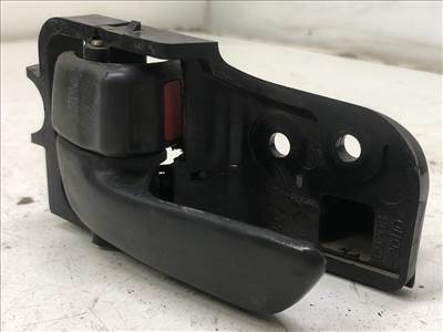 TOYOTA CARINA E (T190) 1.6 (AT190) Bal hátsó Belső Kilincs #15623#