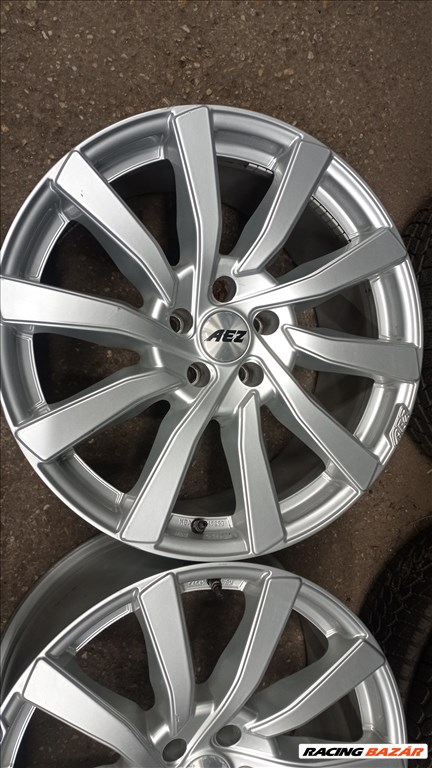  5x112 lyukosztású 9JJ 19" használt Aez alufelni 5. kép