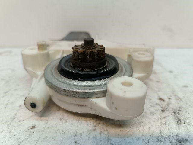 VOLVO V50 Bal hátsó Ablakemelő Motor 8. kép