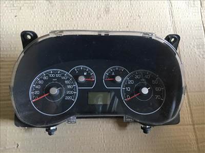 Fiat Grande Punto 1.2-1.4 MPI benzines bontott óracsoport 51803118