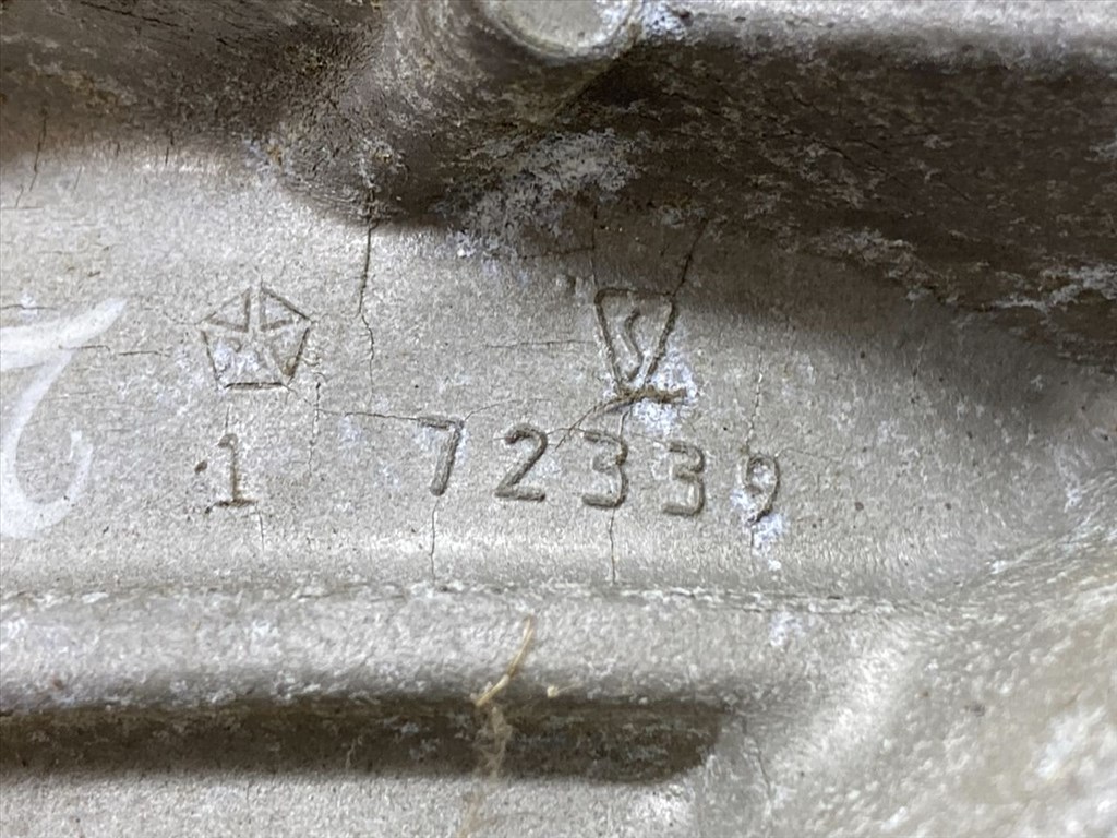 CHRYSLER SEBRING (JR) 2.4 Generátor Tartó Bak #23723# 72339 9. kép