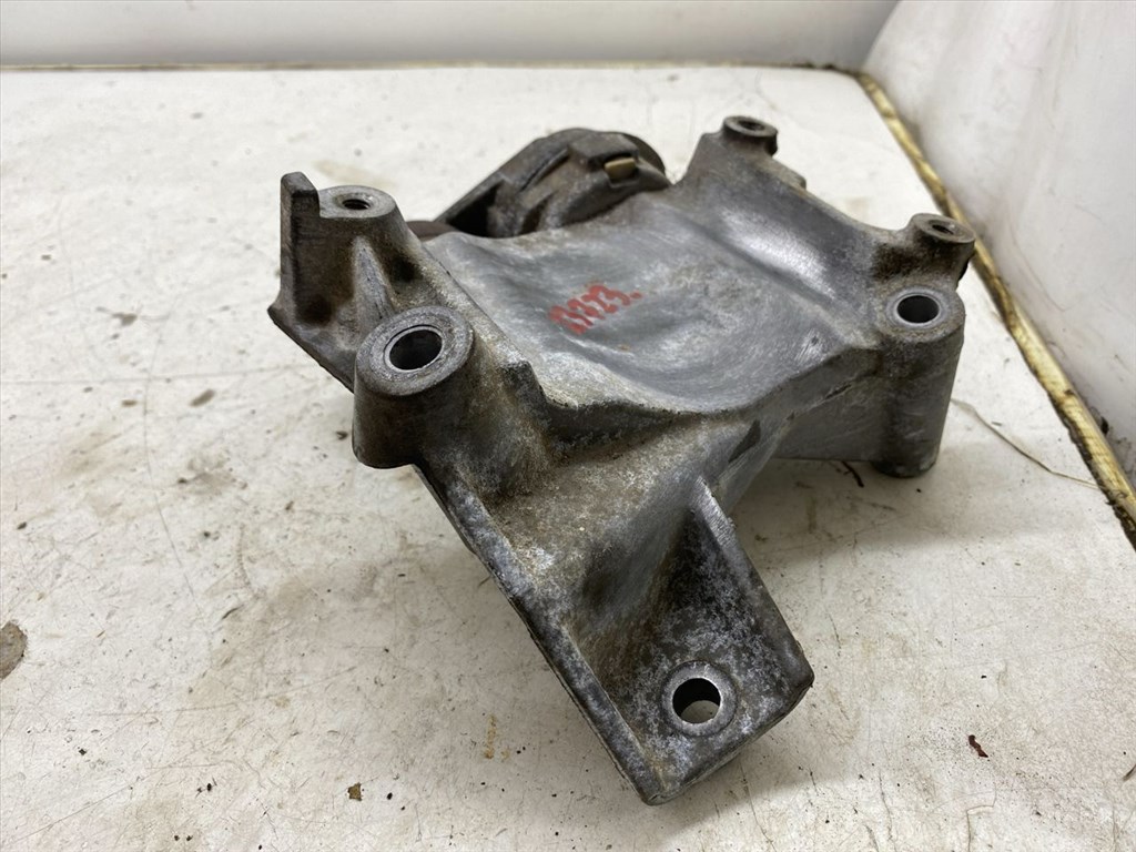 CHRYSLER SEBRING (JR) 2.4 Generátor Tartó Bak #23723# 72339 11. kép