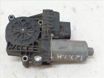 AUDI A6 II Avant (4B5/ 4B6/ C5) 2.5 TDI Jobb hátsó Ablakemelő Motor #9145# 1803003976