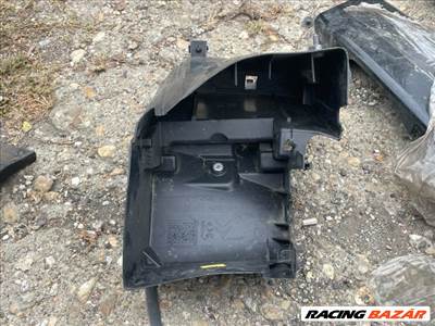 Citroën C4 Picasso I CITROËN C4 PICASSO Biztosítéktábla Motortér 9658447380