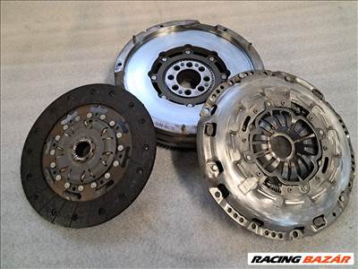 Toyota Avensis (T270 Facelift) 1.6 d4d kettős tömegű lendkerék szett