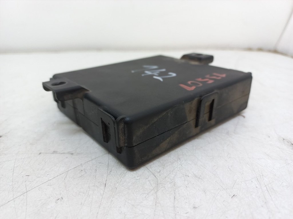 OPEL OMEGA B (25_/ 26_/ 27_) 2.2 DTI 16V Központizár Elektronika #13501# 09146039 4. kép