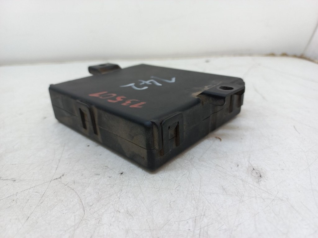 OPEL OMEGA B (25_/ 26_/ 27_) 2.2 DTI 16V Központizár Elektronika #13501# 09146039 6. kép