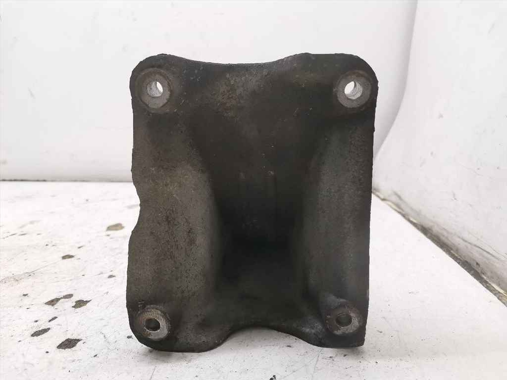 SEAT IBIZA II (6K2) 1.9 SDI Motor Tartó Bak Jobb #29680# 1H0199354 5. kép