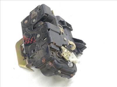 AUDI A4 II (8E2/ B6) 1.9 TDI Jobb első Ajtózár #13154# 4B2837016G