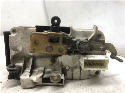 PEUGEOT 807 (E) 2.0 HDi Jobb első Ajtózár #17556#