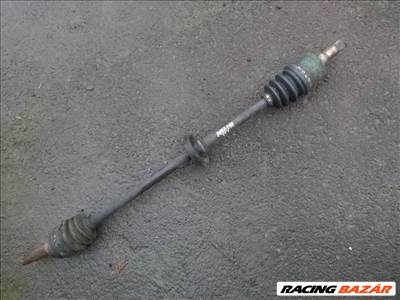 Mazda 121   1,3   JOBB OLDALI féltengely 