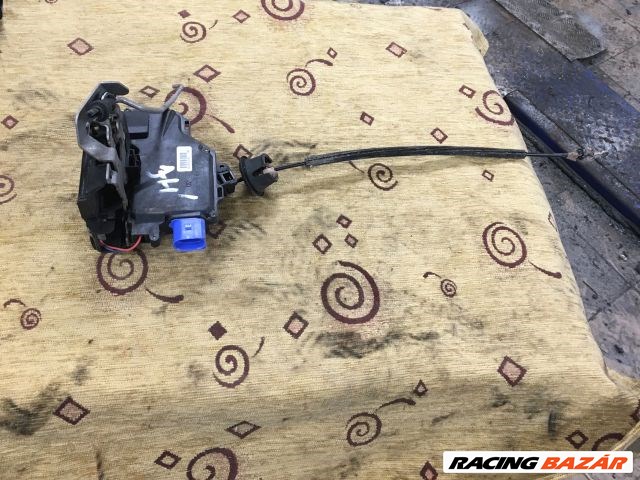 Audi A8 (D3 - 4E) D3 - 4E Jobb hátsó Ajtózár 4E0839016 1. kép