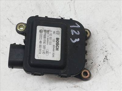 AUDI A6 II Avant (4B5/ 4B6/ C5) 2.5 TDI Fűtés Állító Motor #9148# 0132801158