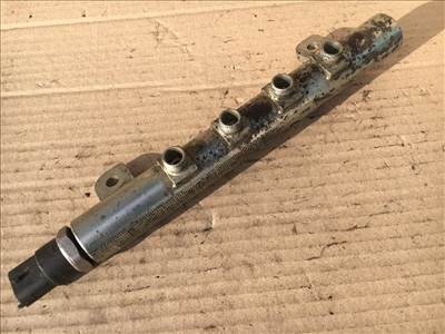 Fiat, Alfa 1.9 16v gyári, bontott közös nagynyomású cső 0445214058