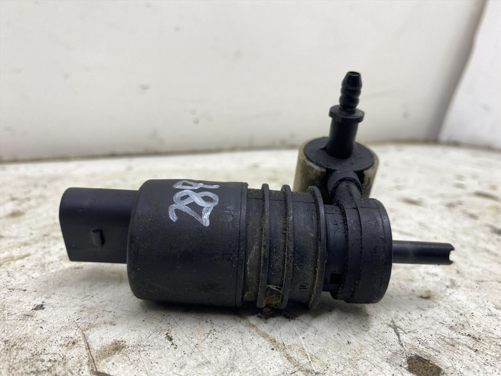 SKODA OCTAVIA II (1Z5) 1.9 TDI Első Ablakmosó Szivattyú #33325# 1K6955651 6. kép