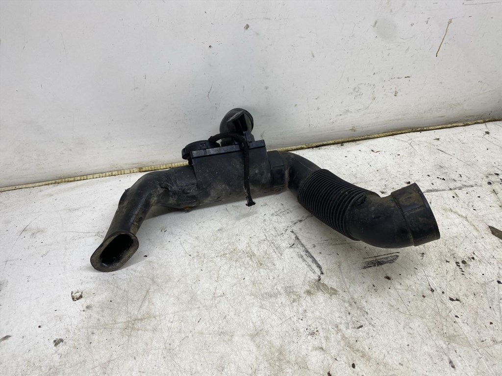 VW POLO (6N1) 45 1.0 Légbeömlő Cső #27807# 43914070979 1. kép