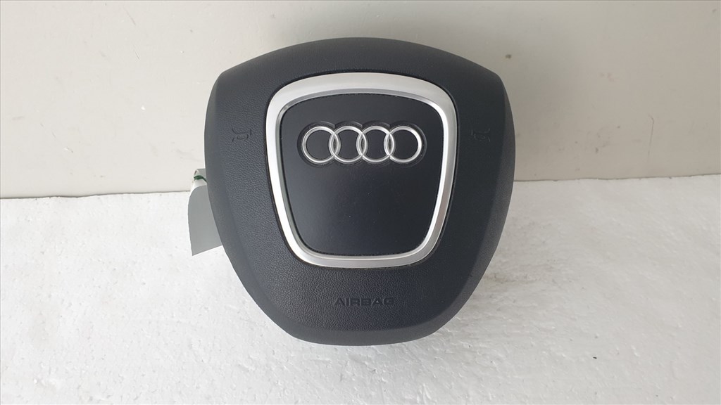 510640 Audi A4, B7, 2005, Kormánylégzsák, Légzsák, 4 Águ Kormányba, 2 Csati. 1. kép