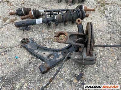 Peugeot 108 PEUGEOT 108 Bal első Csonkállvány Kerékaggyal