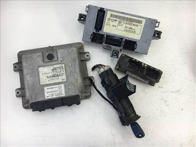 Fiat Punto 2003-2010 1.2 8v EU3 benzin/gáz üzemű motorvezérlő szett!<br />ECU+body computer+gyújtáskapcsoló+1 db kulcs 51758228